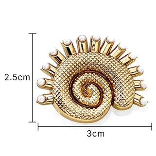 Vintage snigla hnappur með perlu