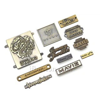 Handtösku Metal Logo Plate